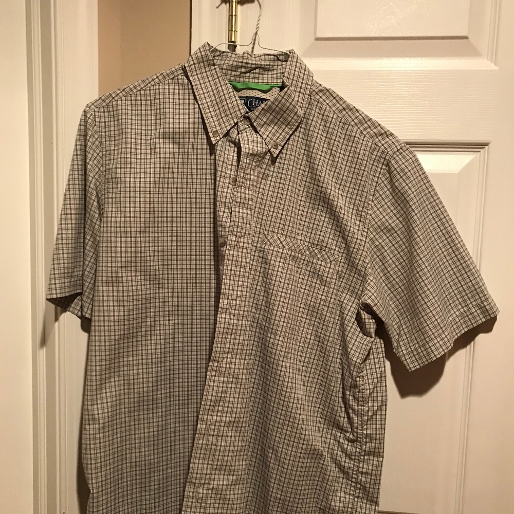 Men's medium dry fit casual short sleeve shirt